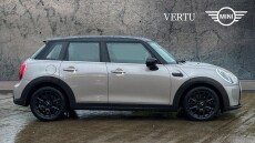 MINI Hatchback 1.5 Cooper Classic Premium 5dr Auto Petrol Hatchback